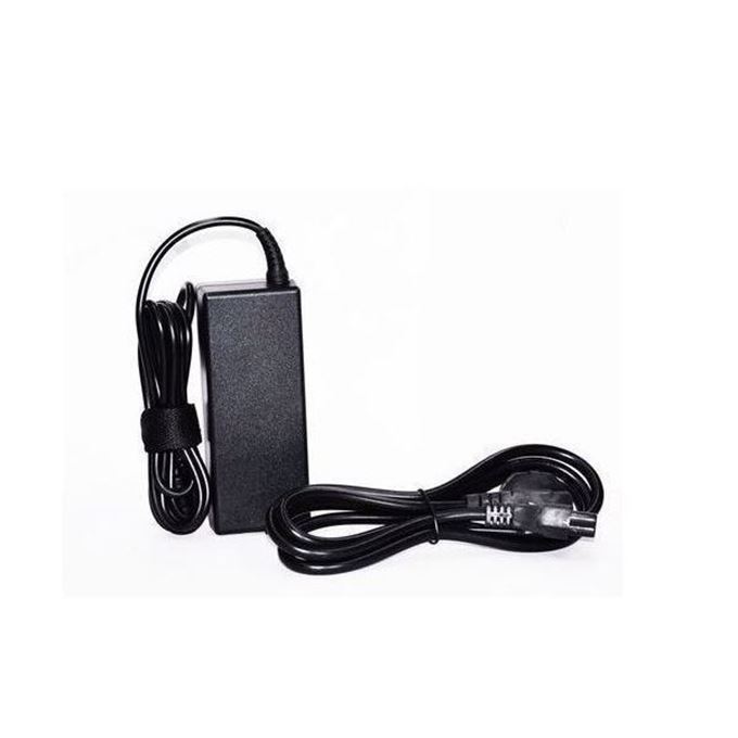 Picture of Toshiba Adapter 15V 5A